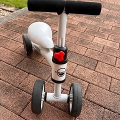 幼児用/バランスバイク/キッズ/自転車/4輪車/子供用の画像