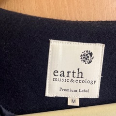 アース　ネイビーコートの画像