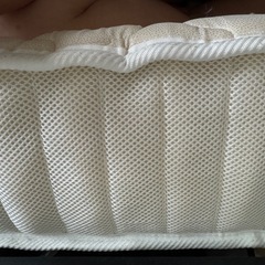 中古　ダブルベッドマットレス
の画像
