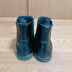 黒のブーツ　キッズブーツ　子供ブーツ　オシャレの画像