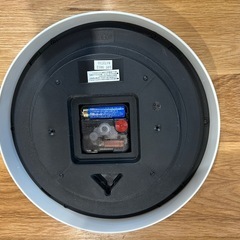 静音秒針掛け置き兼用時計の画像