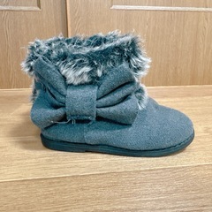 モコモコブーツ　キッズブーツ　子供ブーツ　オシャレの画像