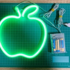 Green Apple 青りんご　ネオン風LEDライト　電池又はUSB給電の画像