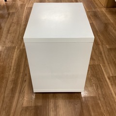 キャスター付き棚【町田市再生家具】1113の画像