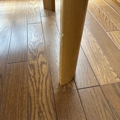 テーブル　の画像