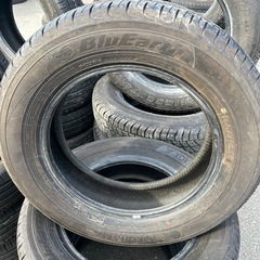 165.70.14普通タイヤの画像