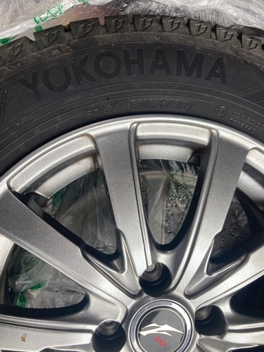 ヨコハマスタッドレスタイヤ15インチ