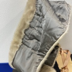 バッグ2点・ファーショール2点の画像
