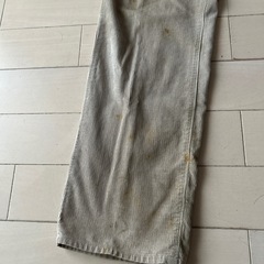 UNIQLO ユニクロ　コーデュロイパンツの画像