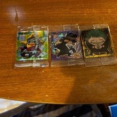 呪術廻戦、ワンピースシールの画像