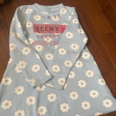 フード付きパーカー、チュニックのセット　130の画像