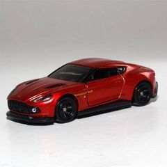 開箱済トミカ No.10「アストンマーティン ヴァンキッシュ ザガード」の画像