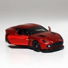 開箱済トミカ No.10「アストンマーティン ヴァンキッシュ ザガード」の画像