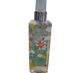 BODY FANTASIES ピュア ボディスプレー エメラルドシャーベットの画像