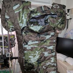 人型寝袋　シュラフ　着る寝袋　動ける寝袋の画像