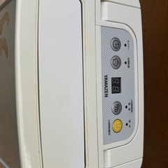山善　除湿機　2021年製の画像