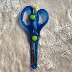 子供用 クツワ はさみの画像