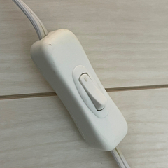 お話し中　　IKEA購入　間接 照明器具　ライト　モザイクタイル装飾の画像