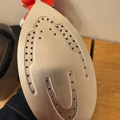 TOSHIBA La-Coo コードレスアイロン TA-FVX800の画像