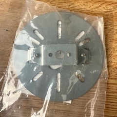 防犯カメラ用プレート SG-VK1 1個入りの画像