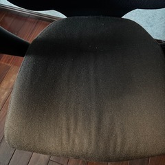 キャスター付きチェアの画像