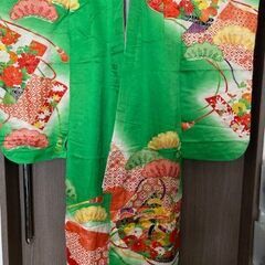 総絞り　3歳子供着物、7歳着物　各5000の画像