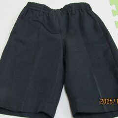 子供服　黒スーツ　の画像