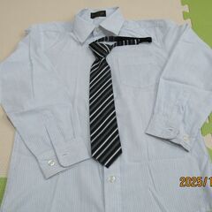 子供服　黒スーツ　の画像