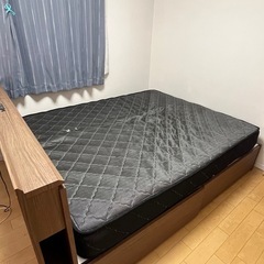 コイルマットレス厚み20cm近く約180cm×150cm グレー 系の画像