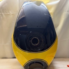 ゼファー400 ガソリンタンクの画像