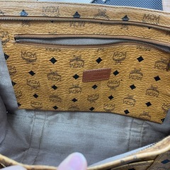 MCM  ショルダーバック　革の画像