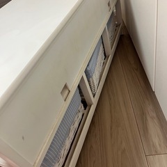 ロマプリ テレビ台の画像