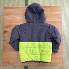 リバーシブルジャケット　サイズ110の画像