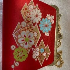 帯、ウィッグ、半襟、カバン、帯　各500円の画像