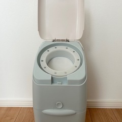 アップリカ　オムツポット　オムツゴミ箱の画像