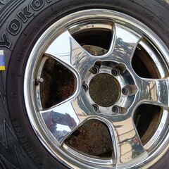 ランクルプラド用スタッドレスタイヤセットの画像