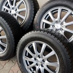 殆ど新品 195/65R15 超バリ溝 国産タイヤ スタッドレス 23年式 アルミホイール 国産 夏 冬 タイヤ トヨタ プリウス 5穴 54 アリオン エスクァイア オーリス カローラ アクシオ スポーツ フィールダー ルミオン クラウン セダン アイシス アルテッツ ウィッシュ オーパ オーリス ヴォクシー カルディナ カローラ アクシオ クラウン クラウン エステート クラウン セダン クレスタ チェイサー ノア ビスタ ブレビス PHV プリウス プレミオ プログレ マークII WiLL VSの画像