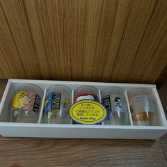 スヌーピーのガラスコップの画像