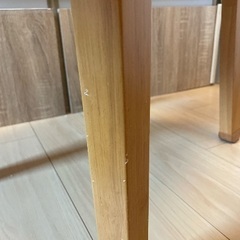 【75%OFF】ダイニングテーブル3点セット (ニトリ　DT CLS 75×75cm）の画像