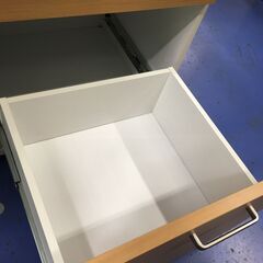 ★リユースのサカイ横浜南店★YM1610  レンジ台 ブラウン／ホワイト W74×D42×H130 クリーニング済みの画像