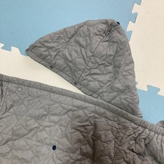 ユニクロ 抱っこ紐・ベビーカー用ブランケットの画像