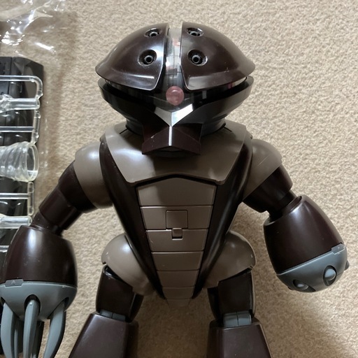MGガンダムプラモデル素組み完成品/現状品早い引き取り者様を優先させて頂きます。。