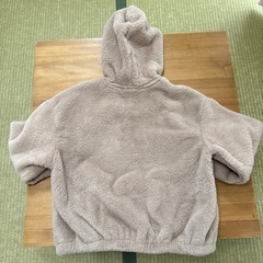 GU ボアジャケット　サイズ150の画像