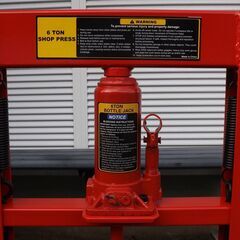 油圧プレス　6ton　中国製　メーカー不明の画像