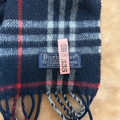 バーバリーBURBERRYマフラーストールショールスカーフネイビー紺色系ダークブルー青色系ノバチェックカシミヤカシミア50％ウール50％イングランド製イギリス製 英国製レディース女性用婦人ウィメンズwomen’sメンズmen’s男性用紳士 ユニセックス男女兼用の画像