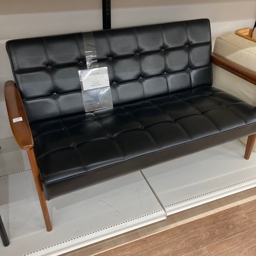 【Kチェ　カリモク60】のご紹介です！