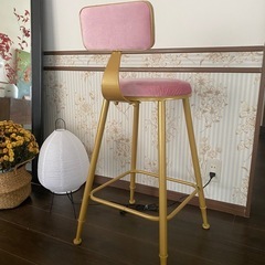カウンターチェア 脚長 ゴールド　ピンクベルベットの画像