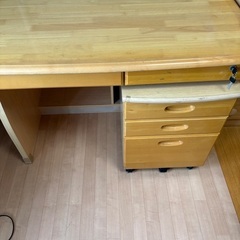 学習机　パソコンディスクの画像