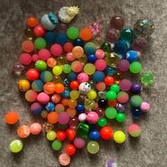 スーパーボールの画像