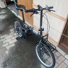 リサイクルショップどりーむ荒田店　No571 超美品！ほぼ新車！　JEEP　ギア切り替え６段変速　LEDライト付き　新車購入より１か月ほど！　定価約３．６万円の画像